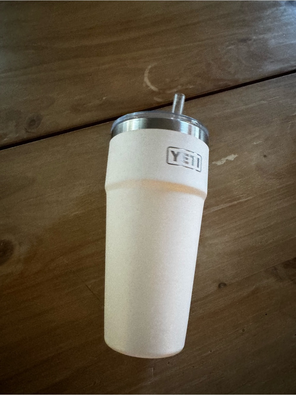 Yeti Cream Tumbler with Clear Lid and Straw - Picture 2 of 2